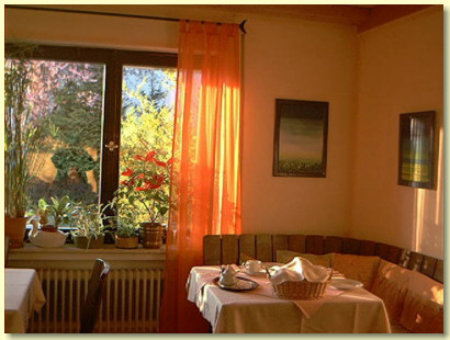 Fr�hst�cksraum 1